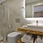 Lavinya Hotel 3*