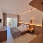 Hotel Lavinya