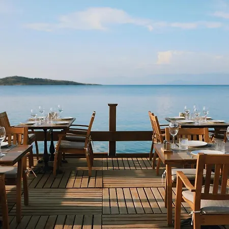 Otel Lavinya