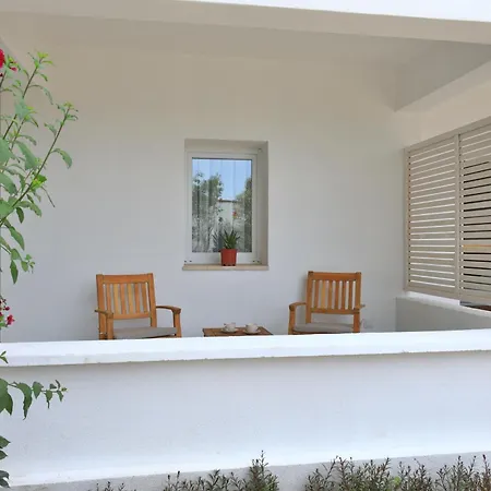 Lavinya Otel 3*
