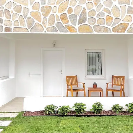 Lavinya 골터크부쿠