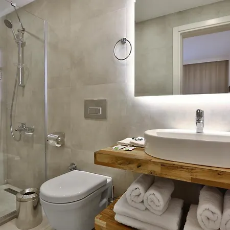 Lavinya ホテル 3*