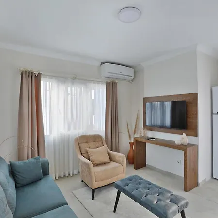 Lavinya Otel 3*