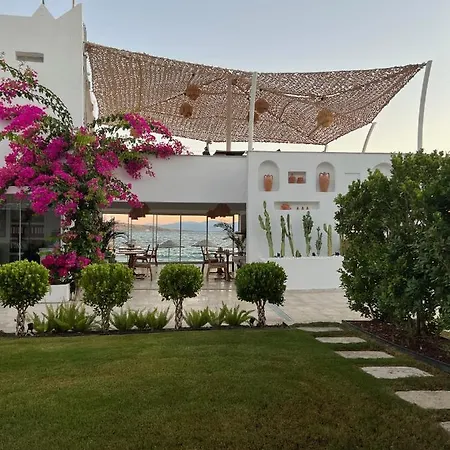 Otel Lavinya