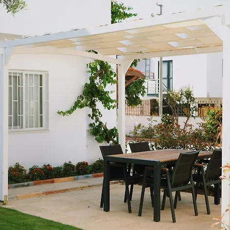 Lavinya Otel 3*