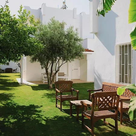 Lavinya Otel