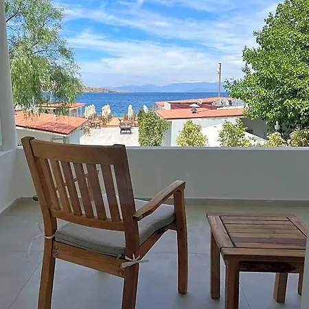 Hotel Lavinya